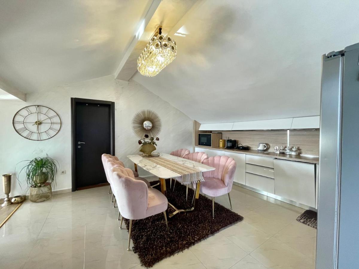 Apartments Kentera Lux 스베티스테판 외부 사진