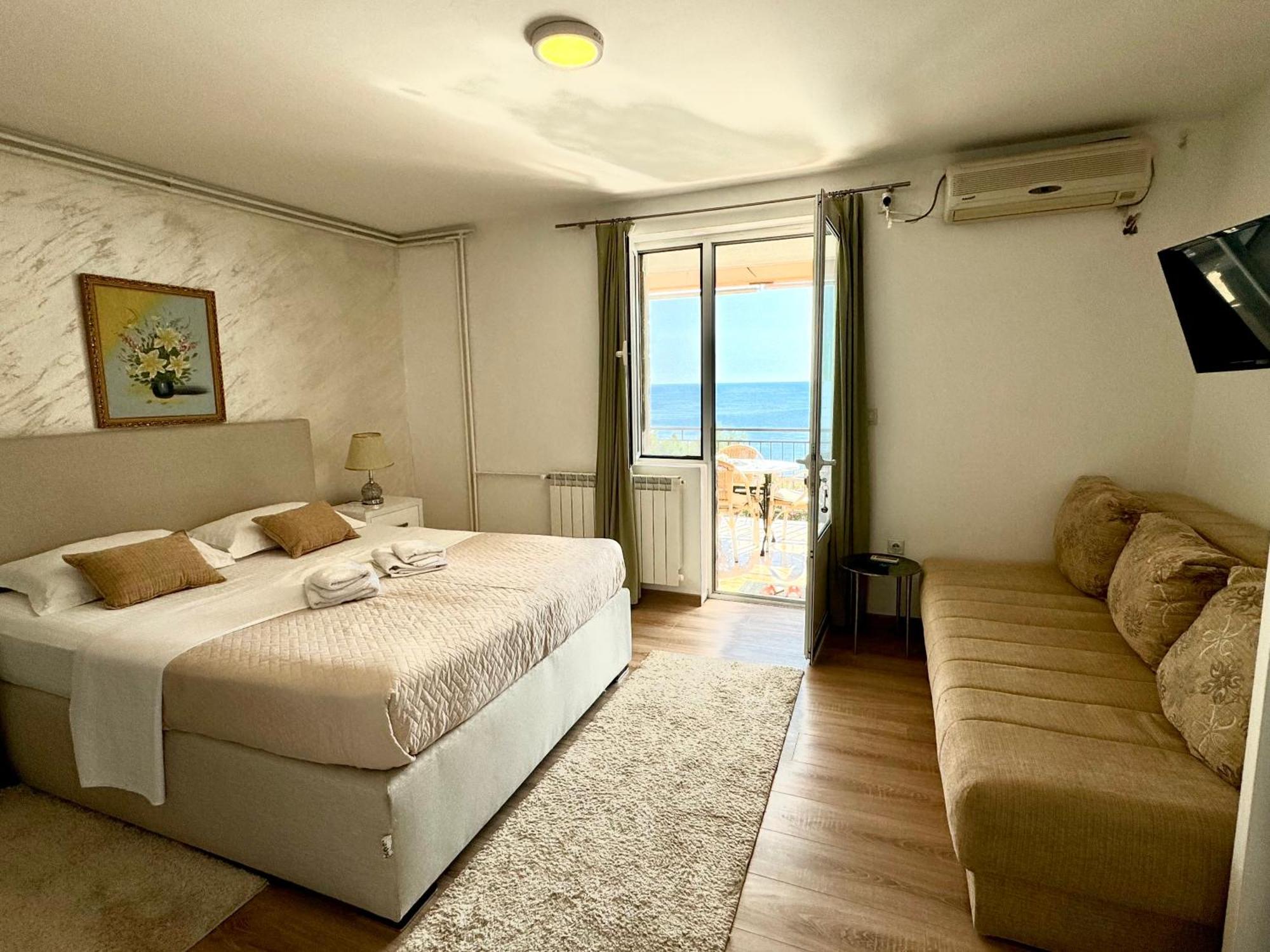 Apartments Kentera Lux 스베티스테판 외부 사진