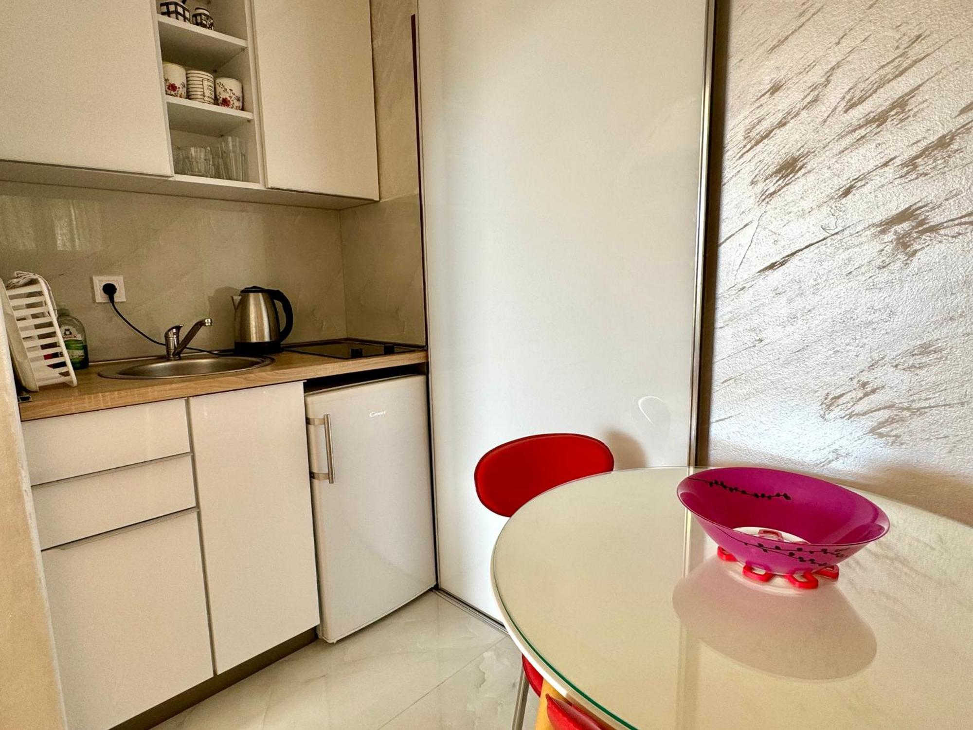 Apartments Kentera Lux 스베티스테판 외부 사진