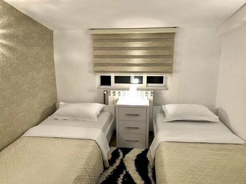 Apartments Kentera Lux 스베티스테판 외부 사진